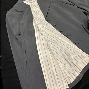 Pendleton LADIES 4 pc suit. Blazer, slacks, skirt & shift size 4. NOT MENS